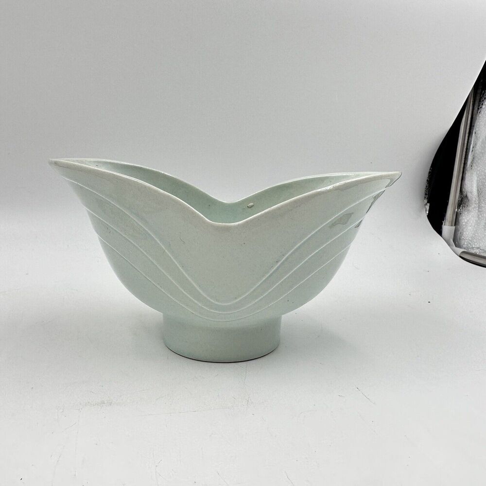 Vintage Paul Thornhill Pottery Blue Vase - Bowl Art Deco Art Planter - TP USA - Picture 2 of 9